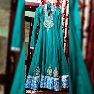 Dark green, xs